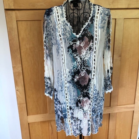 Alberto Makali Tops - Alberto Makali boho chic accordion 3/4 sleeve Top size Small